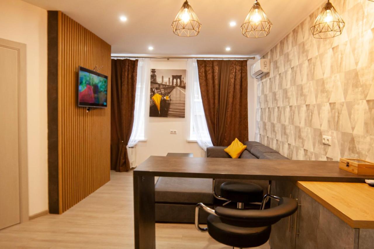 קייב Ultra Lux 3 Rooms Apartment Near Arena City מראה חיצוני תמונה