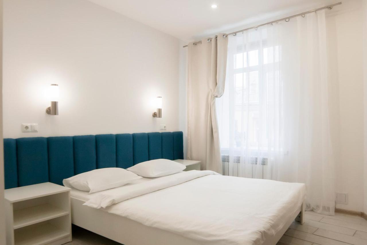 קייב Ultra Lux 3 Rooms Apartment Near Arena City מראה חיצוני תמונה